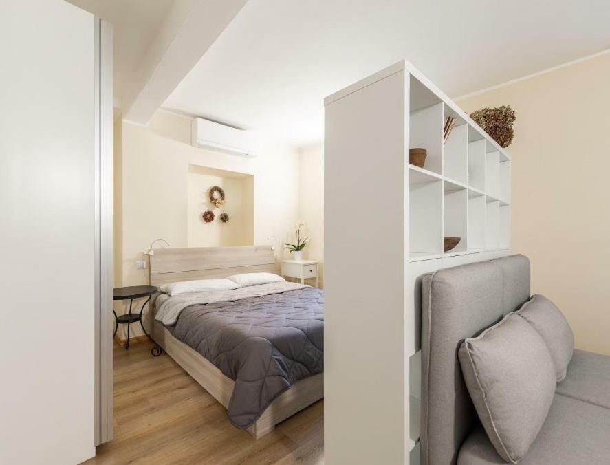 Quiet And Charming Apartment In The Centre With Air Conditioned Como Exterior foto